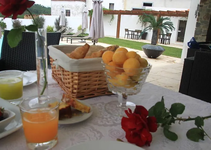 Solar De Sao Jacinto - *